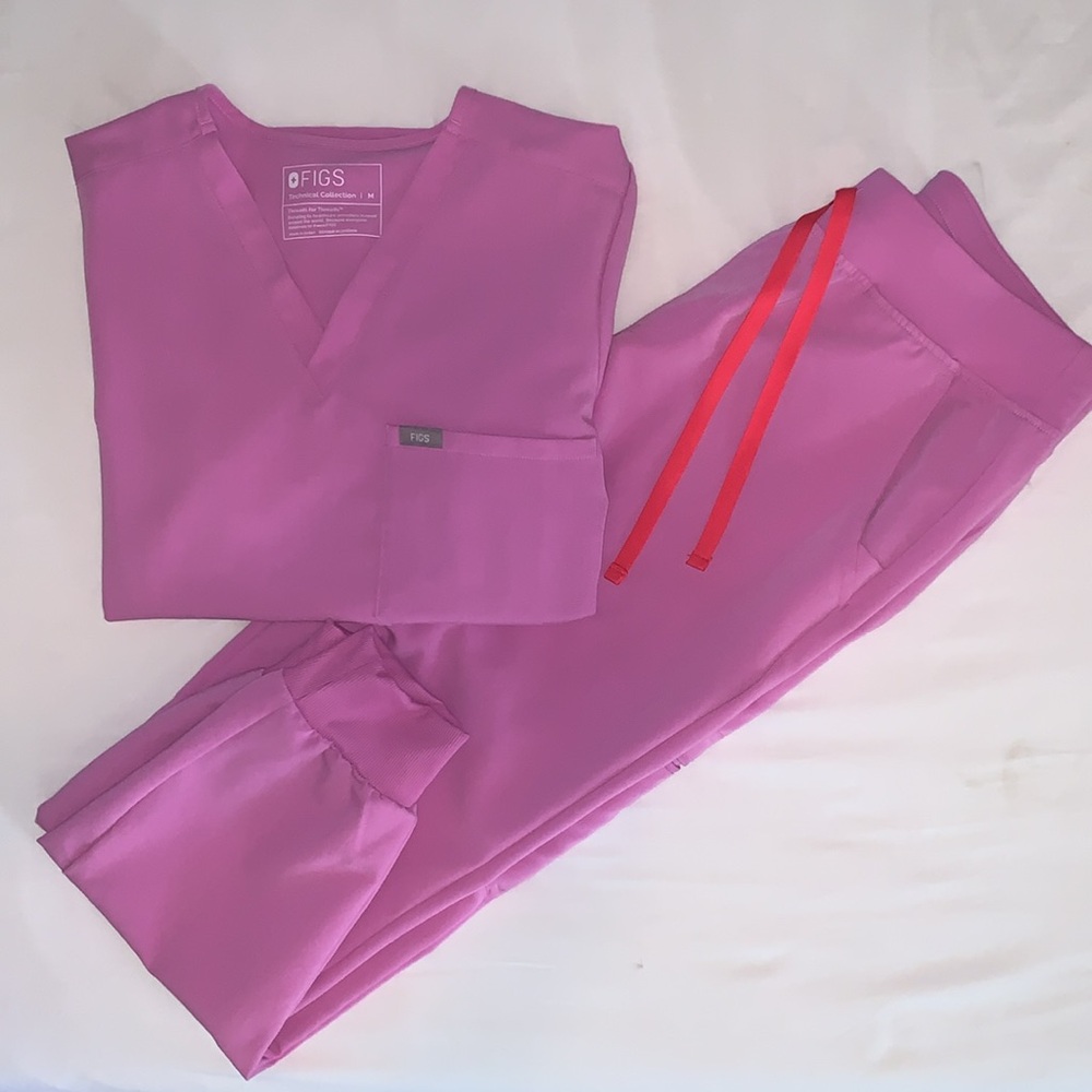 Figs Pink Cloud Scrub SET Catarina Top M & Zamora Joggers M